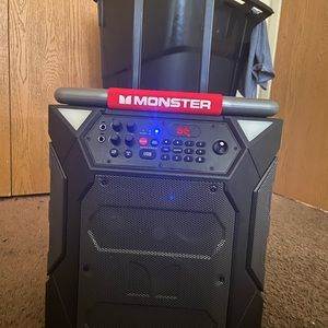 Monster rockin 270 speaker
